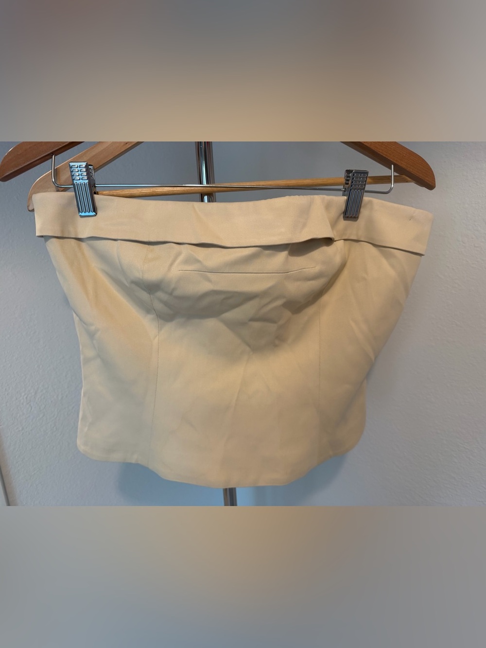 Off-Shoulder Louben Cream Mini Top